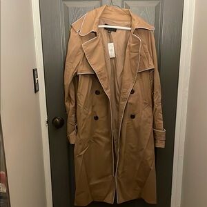 NWT Ann Taylor Classic Tan Trench Coat for the Spring/Fall Days - Sz S